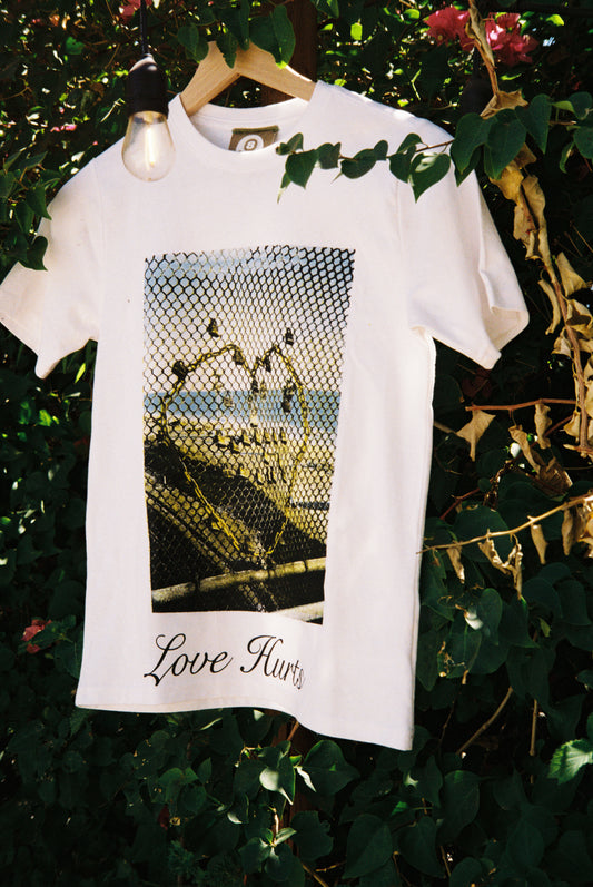 LOVE HURTS T-SHIRT 2.0