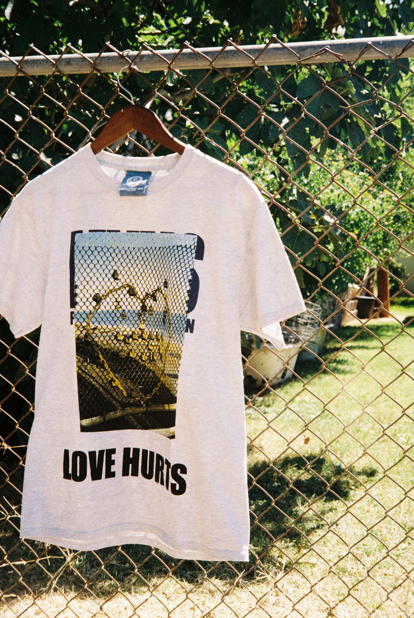 LOVE HURTS T-SHIRT 3.0