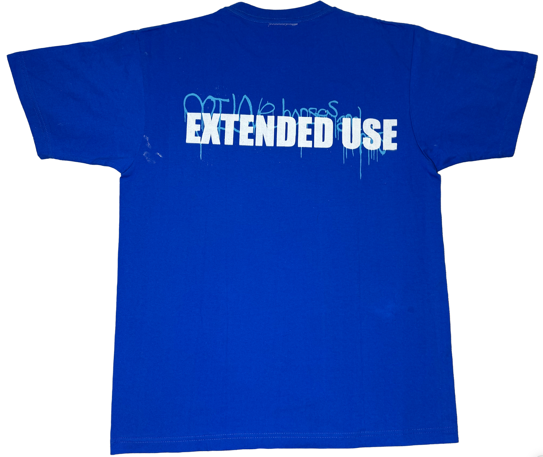 LOVE HURTS EU T-SHIRT